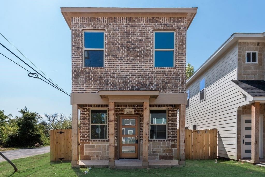 2350 Scott Street, Dallas, TX 75215, 3 Bedrooms Bedrooms, ,2 BathroomsBathrooms,Residential,For Sale,2350 Scott Street,0,21033633