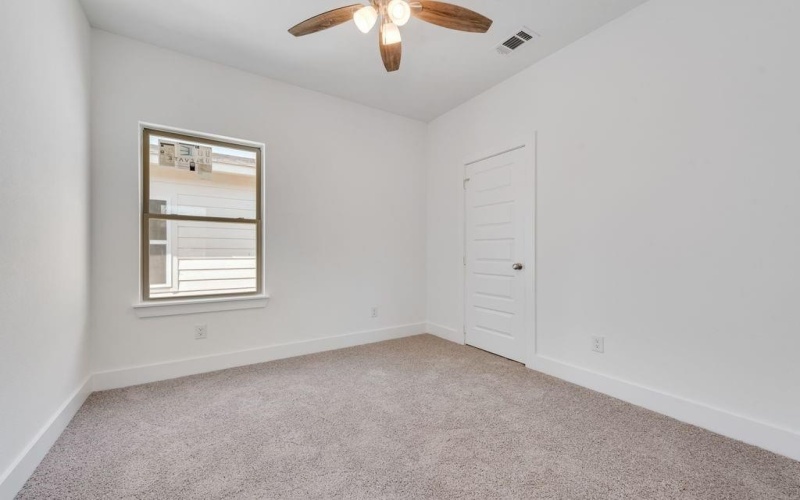 2350 Scott Street, Dallas, TX 75215, 3 Bedrooms Bedrooms, ,2 BathroomsBathrooms,Residential,For Sale,2350 Scott Street,0,21033633