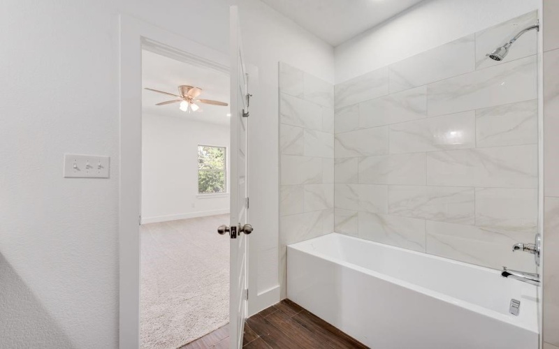 2350 Scott Street, Dallas, TX 75215, 3 Bedrooms Bedrooms, ,2 BathroomsBathrooms,Residential,For Sale,2350 Scott Street,0,21033633