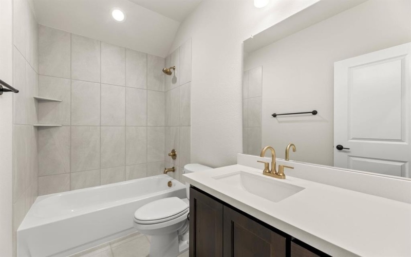 1780 Vista Way, Waxahachie, TX 75165, 4 Habitaciones Habitaciones , ,2 BañosBaños,Residential,En Venta,1780 Vista Way,0,21033737