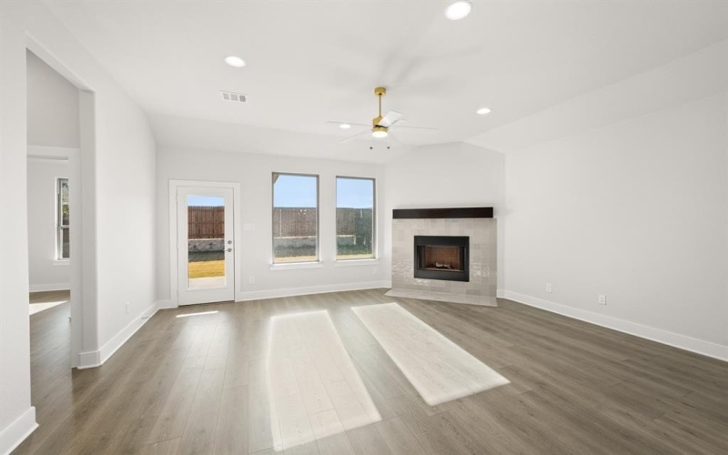 478 Red Maple Road, Waxahachie, TX 75165, 4 Bedrooms Bedrooms, ,2 BathroomsBathrooms,Residential,For Sale,478 Red Maple Road,0,21033816