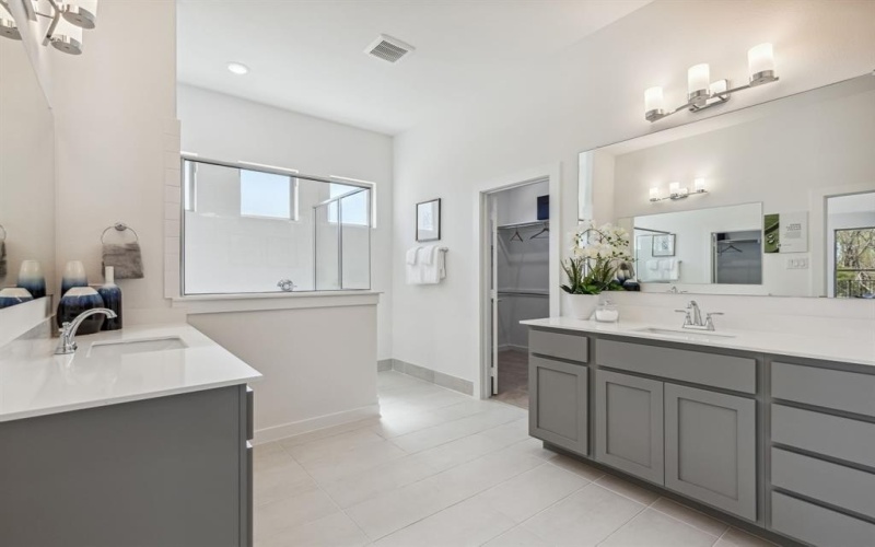 4717 Morgan Street, McKinney, TX 75071, 4 Bedrooms Bedrooms, ,5 BathroomsBathrooms,Residential,For Sale,4717 Morgan Street,0,21033884