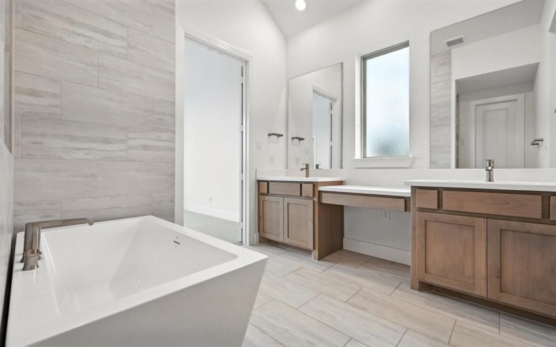 904 Mumms Field Drive, Fort Worth, TX 76247, 3 Habitaciones Habitaciones , ,3 BañosBaños,Residential,En Venta,904 Mumms Field Drive,0,21033993