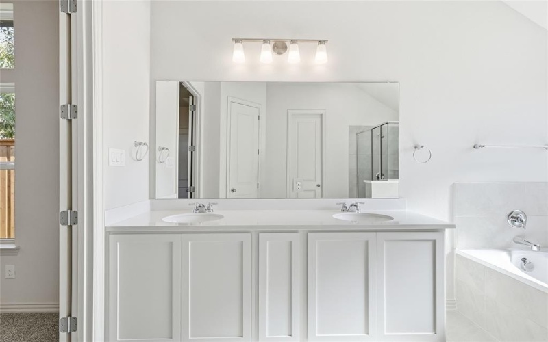 2512 Brandi Lane, Corinth, TX 76210, 4 Bedrooms Bedrooms, ,3 BathroomsBathrooms,Residential,For Sale,2512 Brandi Lane,0,21034006