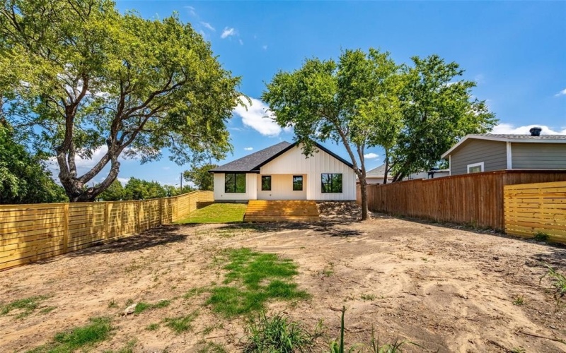 1017 Cedarcrest Drive, Mesquite, TX 75149, 4 Habitaciones Habitaciones , ,2 BañosBaños,Residential,En Venta,1017 Cedarcrest Drive,0,21034056