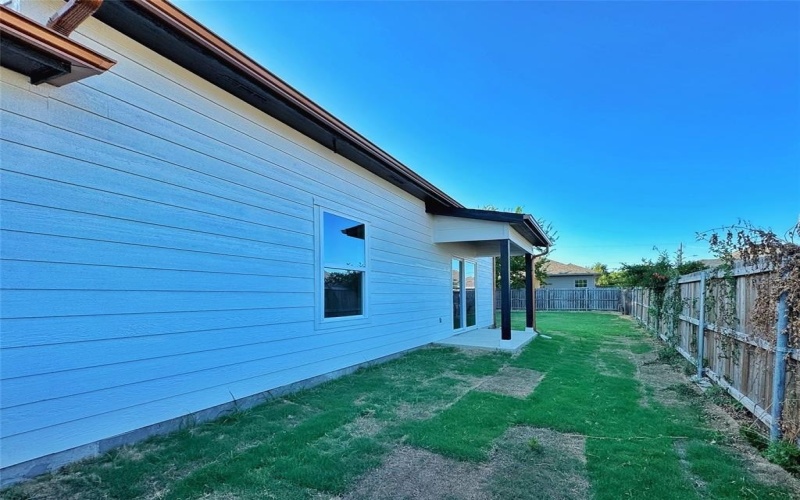 3300 Stevens Street, Greenville, TX 75401, 6 Bedrooms Bedrooms, ,5 BathroomsBathrooms,Residential Multi Family,For Sale,3300 Stevens Street,0,21034098