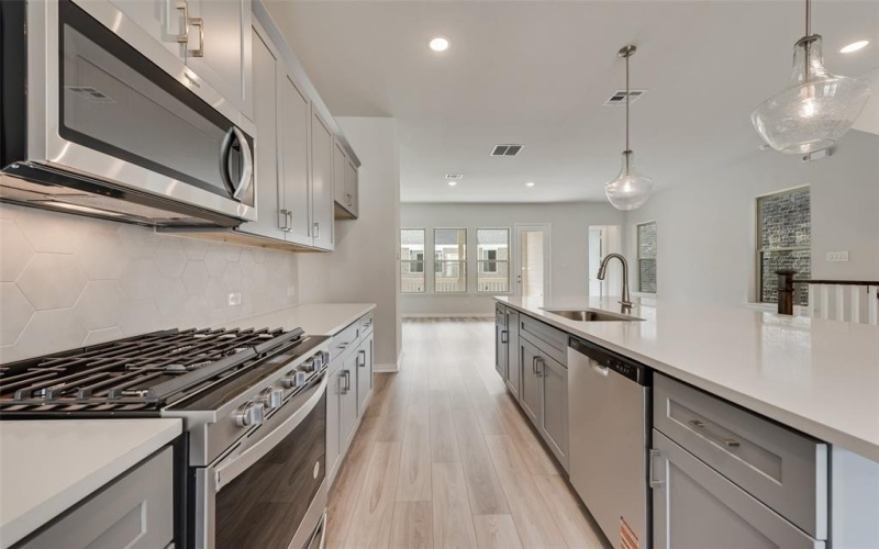 4309 Ruth Road, North Richland Hills, TX 76180, 4 Bedrooms Bedrooms, ,3 BathroomsBathrooms,Residential,For Sale,4309 Ruth Road,0,21034106
