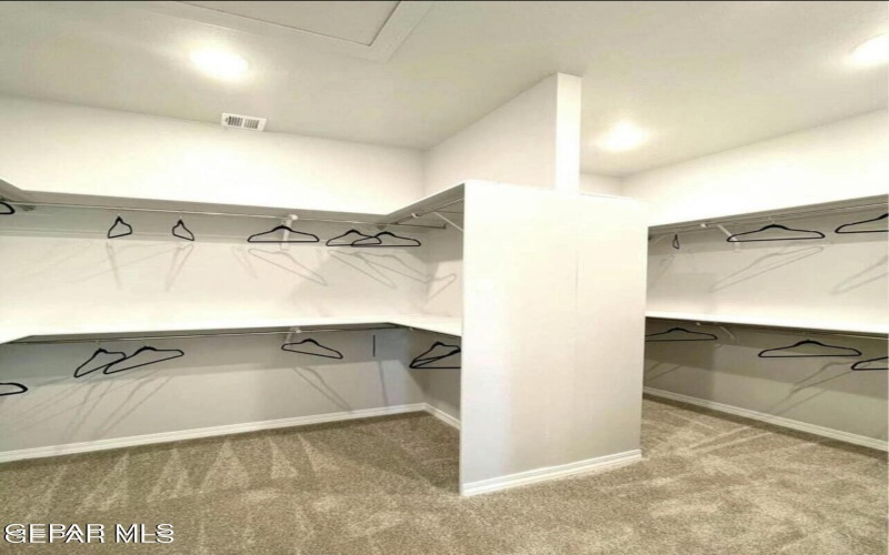 3881 Surmise Street, El Paso, TX 79938, 5 Habitaciones Habitaciones , ,3 BañosBaños,Residential,En Venta,3881 Surmise Street,917219
