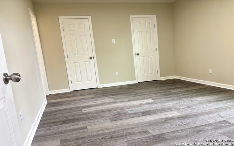 706 E 5th, Nixon, TX 78140, 3 Habitaciones Habitaciones , ,2 BañosBaños,Residential,En Venta,706 E 5th,0,1893209