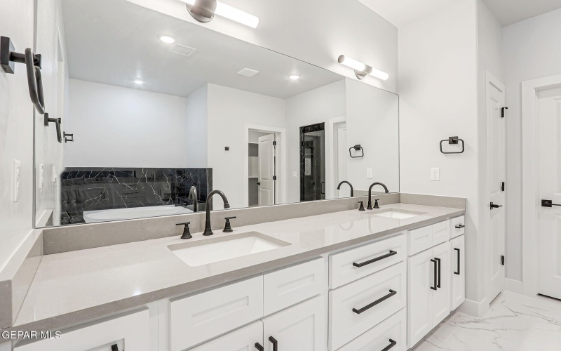 2394 ENCHANTED KNOLL Lane, Canutillo, TX 79835, 4 Bedrooms Bedrooms, ,1 BathroomBathrooms,Residential,For Sale,2394 ENCHANTED KNOLL Lane,0,928511
