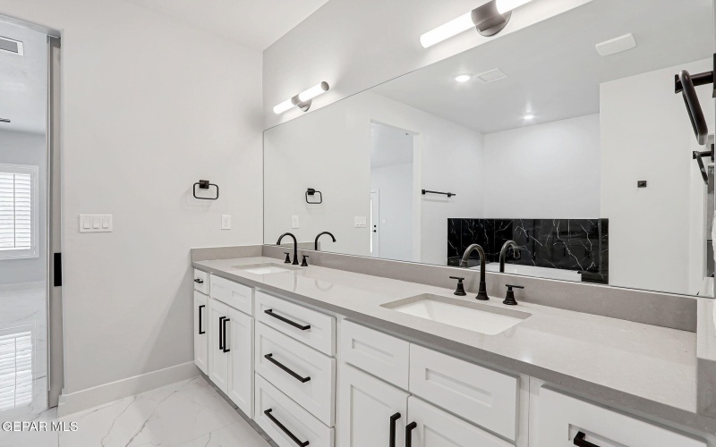 2394 ENCHANTED KNOLL Lane, Canutillo, TX 79835, 4 Bedrooms Bedrooms, ,1 BathroomBathrooms,Residential,For Sale,2394 ENCHANTED KNOLL Lane,0,928511