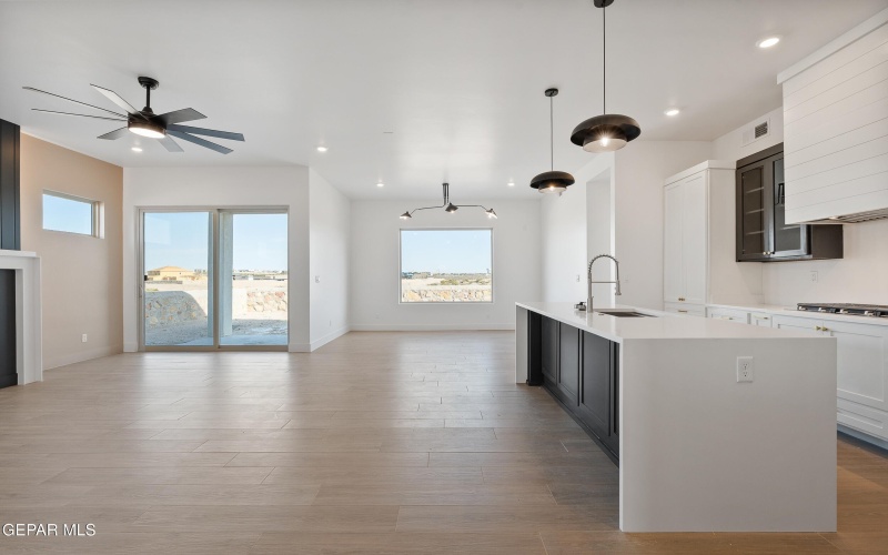 625 Paseo de la Reina Street, Horizon City, TX 79928, 3 Habitaciones Habitaciones , ,2 BañosBaños,Residential,En Venta,625 Paseo de la Reina Street,0,928526