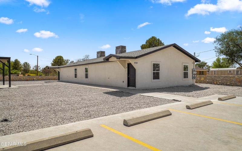 11721 Valle Del Paseo Drive unit: C #C, Socorro, TX 79927, 3 Bedrooms Bedrooms, ,2 BathroomsBathrooms,Residential Multi Family,For Sale,11721 Valle Del Paseo Drive unit: C,0,928533