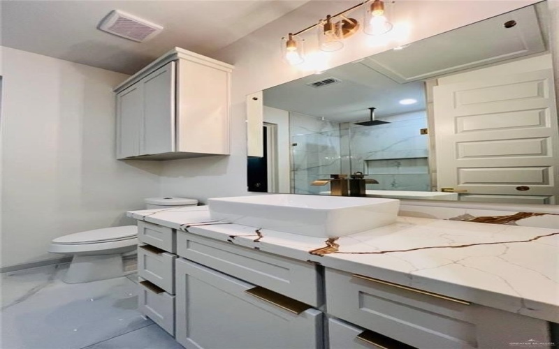 3007 Washington Avenue, Mission, TX 78574, 3 Bedrooms Bedrooms, ,2 BathroomsBathrooms,Residential,For Sale,3007 Washington Avenue,0,478668