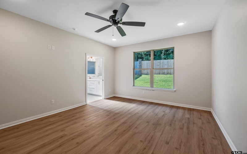 456 Preston Ridge Dr., Tyler, TX 75703, 3 Bedrooms Bedrooms, ,2 BathroomsBathrooms,Residential,For Sale,456 Preston Ridge Dr.,0,25012436