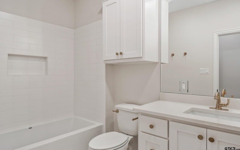 456 Preston Ridge Dr., Tyler, TX 75703, 3 Bedrooms Bedrooms, ,2 BathroomsBathrooms,Residential,For Sale,456 Preston Ridge Dr.,0,25012436