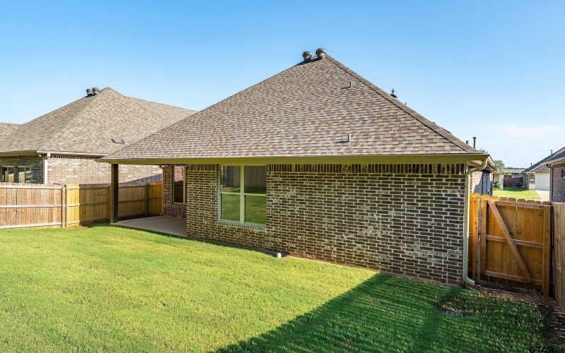 456 Preston Ridge Dr., Tyler, TX 75703, 3 Bedrooms Bedrooms, ,2 BathroomsBathrooms,Residential,For Sale,456 Preston Ridge Dr.,0,25012436