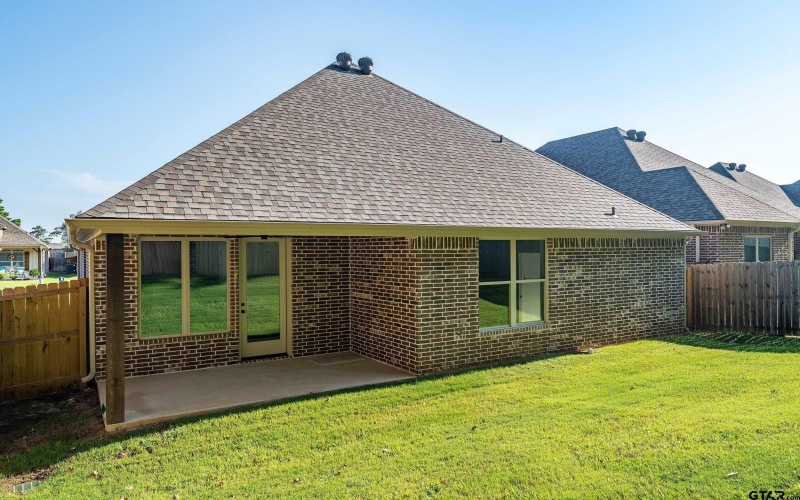 456 Preston Ridge Dr., Tyler, TX 75703, 3 Bedrooms Bedrooms, ,2 BathroomsBathrooms,Residential,For Sale,456 Preston Ridge Dr.,0,25012436