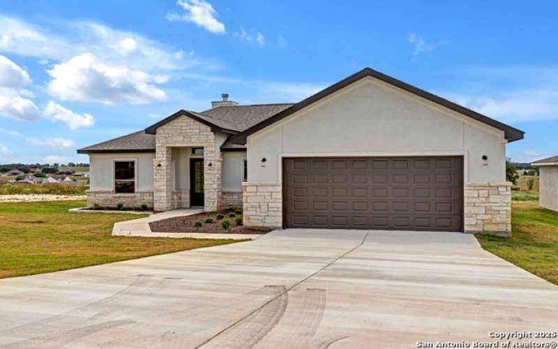 173 Pine Valley Dr, La Vernia, TX 78121, 4 Bedrooms Bedrooms, ,2 BathroomsBathrooms,Residential,For Sale,173 Pine Valley Dr,0,1893268