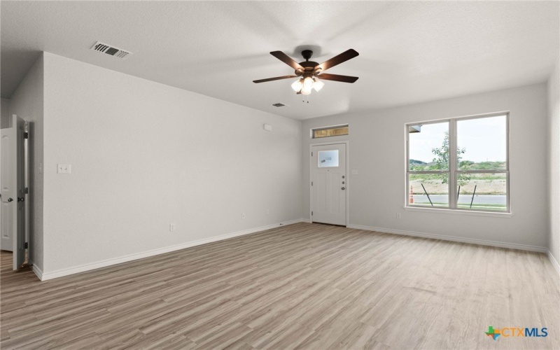 201 Leon Lane, Copperas Cove, TX 76522, 6 Bedrooms Bedrooms, ,Residential,For Sale,201 Leon Lane,0,575458