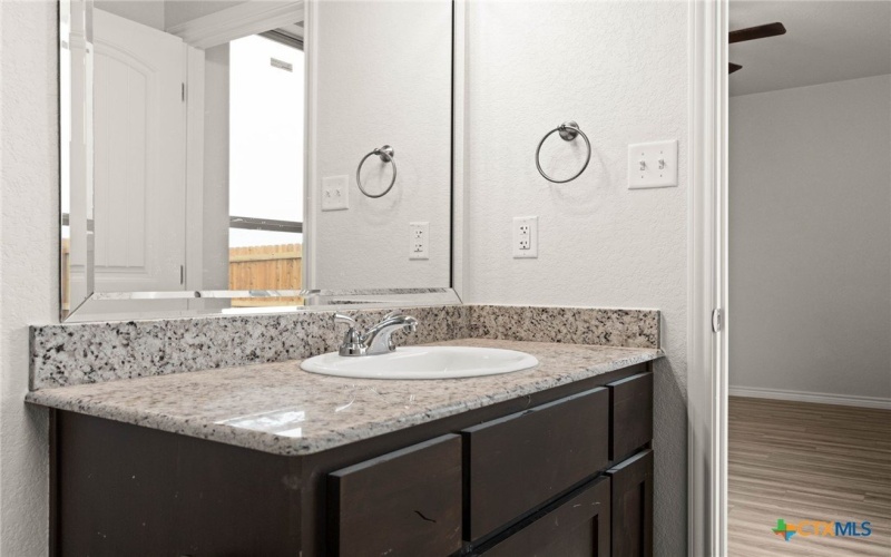 201 Leon Lane, Copperas Cove, TX 76522, 6 Bedrooms Bedrooms, ,Residential,For Sale,201 Leon Lane,0,575458