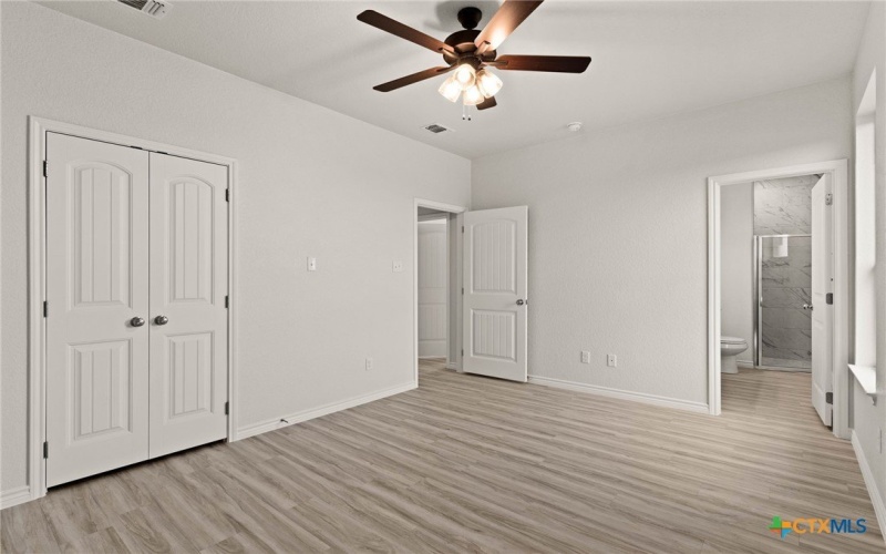 201 Leon Lane, Copperas Cove, TX 76522, 6 Bedrooms Bedrooms, ,Residential,For Sale,201 Leon Lane,0,575458