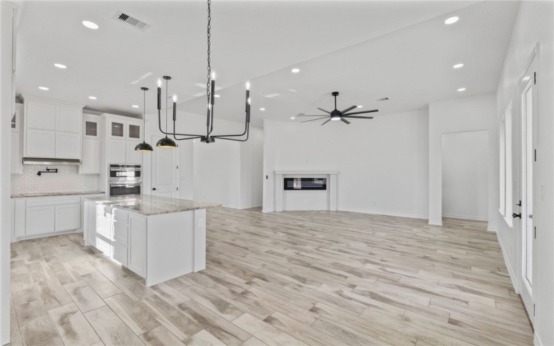 6722 La Salle Drive, Corpus Christi, TX 78414, 4 Habitaciones Habitaciones , ,3 BañosBaños,Residential,En Venta,6722 La Salle Drive,0,463618