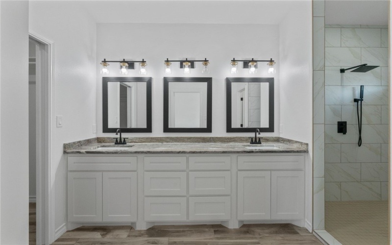 6722 La Salle Drive, Corpus Christi, TX 78414, 4 Habitaciones Habitaciones , ,3 BañosBaños,Residential,En Venta,6722 La Salle Drive,0,463618