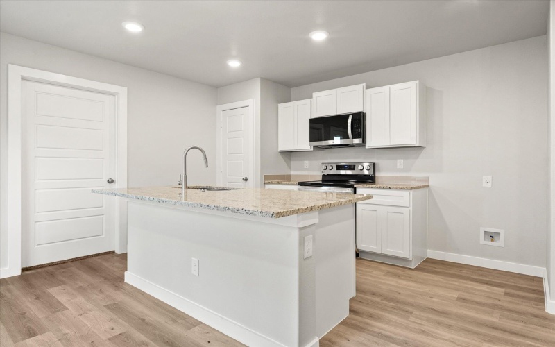 8324 24th Street, Lubbock, TX 79407, 3 Habitaciones Habitaciones , ,2 BañosBaños,Residential,En Venta,8324 24th Street,0,202559213