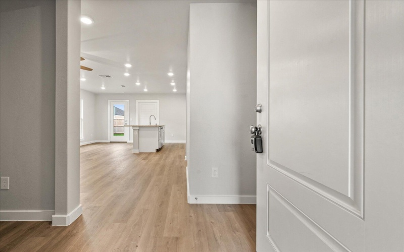 8324 24th Street, Lubbock, TX 79407, 3 Habitaciones Habitaciones , ,2 BañosBaños,Residential,En Venta,8324 24th Street,0,202559213