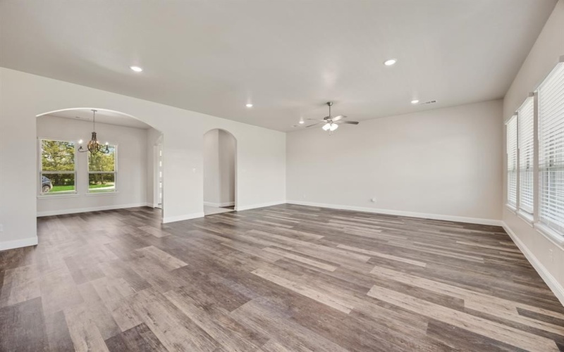 3334 Knight Street, Corsicana, TX 75110, 4 Bedrooms Bedrooms, ,3 BathroomsBathrooms,Residential,For Sale,3334 Knight Street,0,21029743