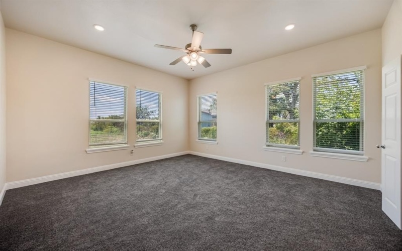 3334 Knight Street, Corsicana, TX 75110, 4 Bedrooms Bedrooms, ,3 BathroomsBathrooms,Residential,For Sale,3334 Knight Street,0,21029743