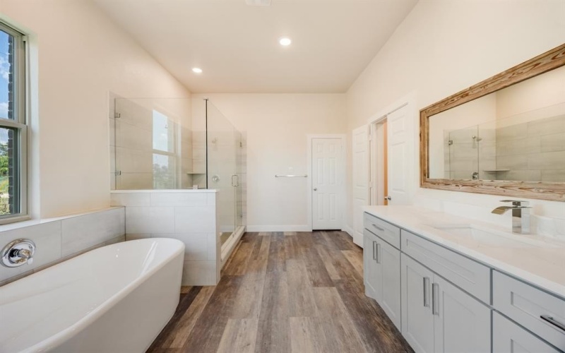 3334 Knight Street, Corsicana, TX 75110, 4 Bedrooms Bedrooms, ,3 BathroomsBathrooms,Residential,For Sale,3334 Knight Street,0,21029743
