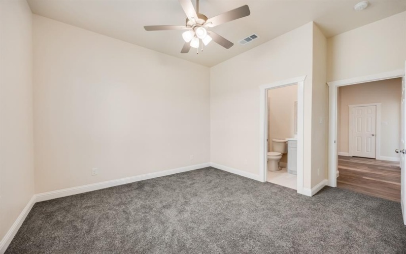 3334 Knight Street, Corsicana, TX 75110, 4 Bedrooms Bedrooms, ,3 BathroomsBathrooms,Residential,For Sale,3334 Knight Street,0,21029743