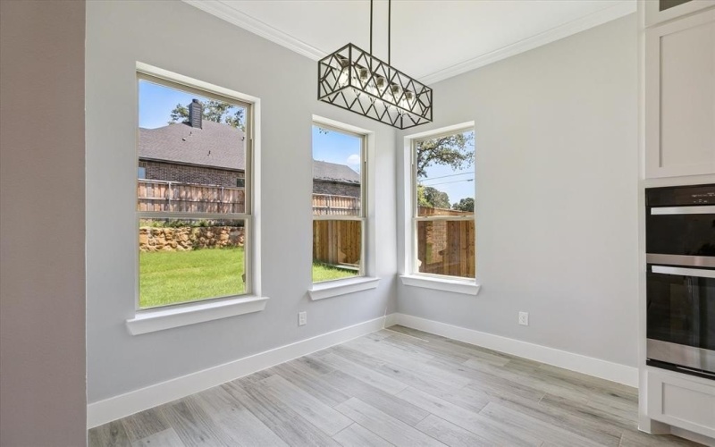 707 Ross Trail, Arlington, TX 76012, 4 Habitaciones Habitaciones , ,2 BañosBaños,Residential,En Venta,707 Ross Trail,0,21032644