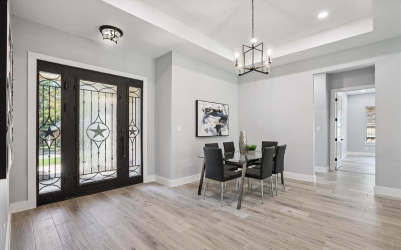 707 Ross Trail, Arlington, TX 76012, 4 Habitaciones Habitaciones , ,2 BañosBaños,Residential,En Venta,707 Ross Trail,0,21032644