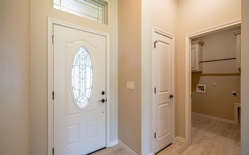 2714 Austin Drive, Granbury, TX 76048, 3 Bedrooms Bedrooms, ,2 BathroomsBathrooms,Residential,For Sale,2714 Austin Drive,0,21033854