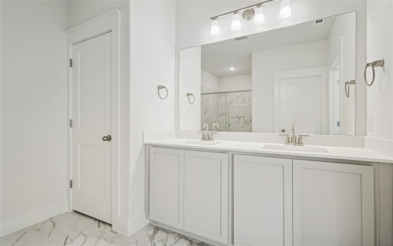 813 Concan Drive, Plano, TX 75075, 2 Habitaciones Habitaciones , ,2 BañosBaños,Residential,En Venta,813 Concan Drive,0,21034154