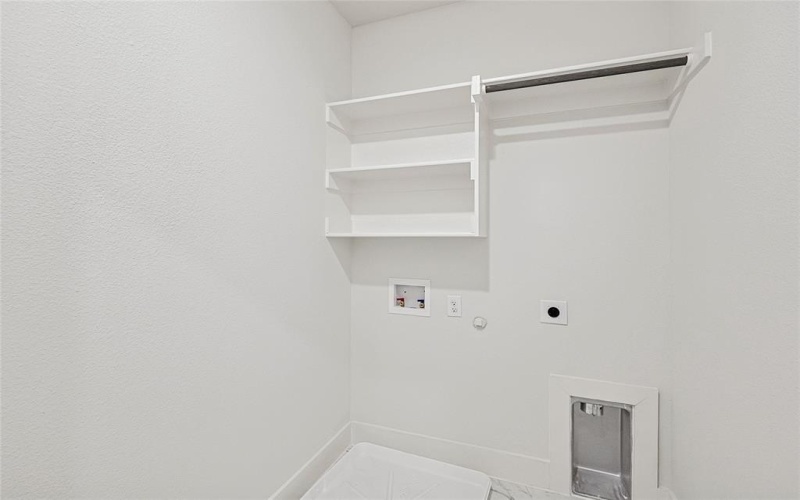 813 Concan Drive, Plano, TX 75075, 2 Habitaciones Habitaciones , ,2 BañosBaños,Residential,En Venta,813 Concan Drive,0,21034154