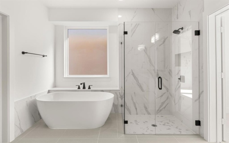 14032 Alfafar Court, Little Elm, TX 75068, 6 Bedrooms Bedrooms, ,5 BathroomsBathrooms,Residential,For Sale,14032 Alfafar Court,0,21034233