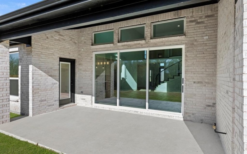 14032 Alfafar Court, Little Elm, TX 75068, 6 Bedrooms Bedrooms, ,5 BathroomsBathrooms,Residential,For Sale,14032 Alfafar Court,0,21034233