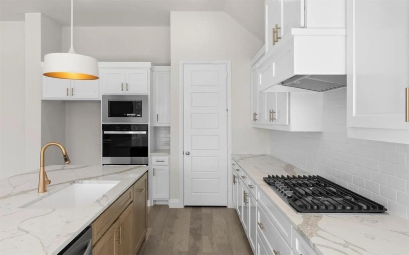 3135 Fisher, Rockwall, TX 75032, 4 Habitaciones Habitaciones , ,3 BañosBaños,Residential,En Venta,3135 Fisher,0,21034337