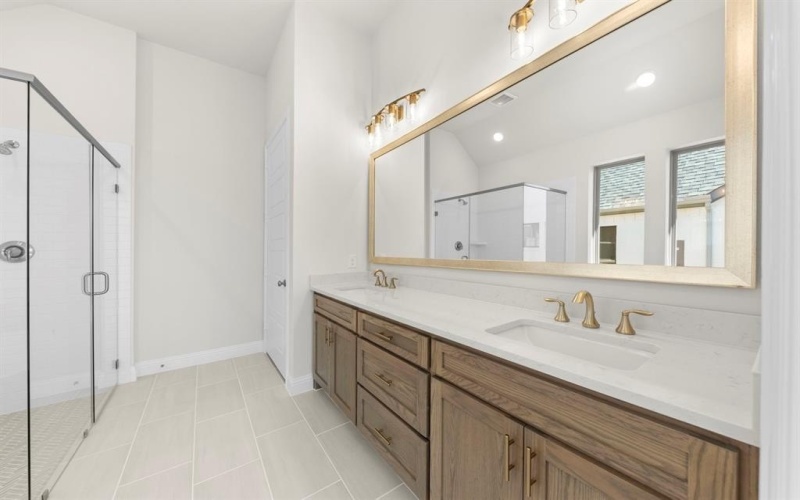 3135 Fisher, Rockwall, TX 75032, 4 Habitaciones Habitaciones , ,3 BañosBaños,Residential,En Venta,3135 Fisher,0,21034337