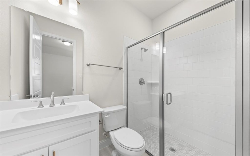 3135 Fisher, Rockwall, TX 75032, 4 Habitaciones Habitaciones , ,3 BañosBaños,Residential,En Venta,3135 Fisher,0,21034337