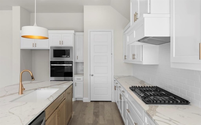 3135 Fisher, Rockwall, TX 75032, 4 Habitaciones Habitaciones , ,3 BañosBaños,Residential,En Venta,3135 Fisher,0,21034337