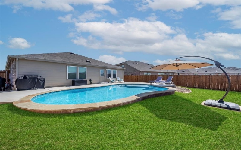 1916 Winding Creek Way, Denton, TX 76208, 3 Habitaciones Habitaciones , ,2 BañosBaños,Residential,En Venta,1916 Winding Creek Way,0,21034430