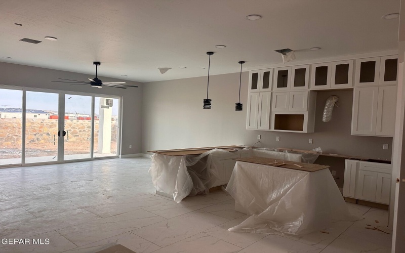 3900 Surmise Street, El Paso, TX 79938, 4 Habitaciones Habitaciones , ,2 BañosBaños,Residential,En Venta,3900 Surmise Street,0,928554