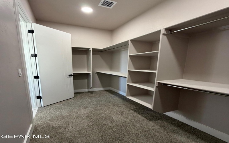 3900 Surmise Street, El Paso, TX 79938, 4 Habitaciones Habitaciones , ,2 BañosBaños,Residential,En Venta,3900 Surmise Street,0,928554