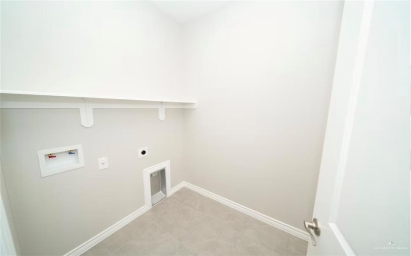 414 Rio Red Street, San Juan, TX 78589, 3 Habitaciones Habitaciones , ,2 BañosBaños,Residential,En Venta,414 Rio Red Street,0,477496