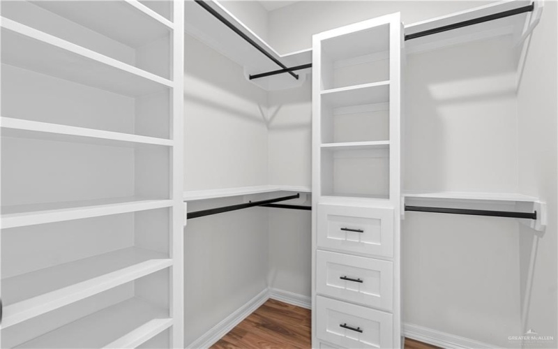 2802 Stone Oak Drive, Weslaco, TX 78599, 4 Bedrooms Bedrooms, ,2 BathroomsBathrooms,Residential,For Sale,2802 Stone Oak Drive,0,478655